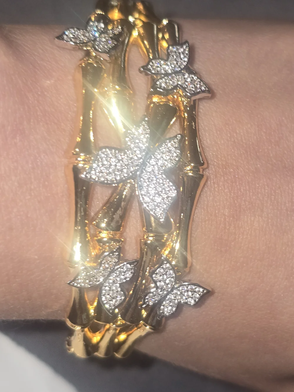 22kgp Dubai Gold Floral Crystal Bangle Bracelet - Elegant Women's Jewelry
